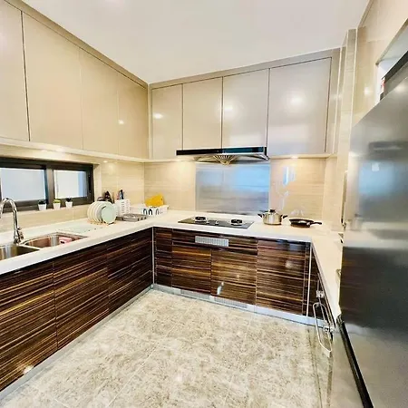 R&F Seine Region Family Suite Seaview 4Br 10-15Pax Near R&F Mall Ciq Johor Bahru Exterior photo