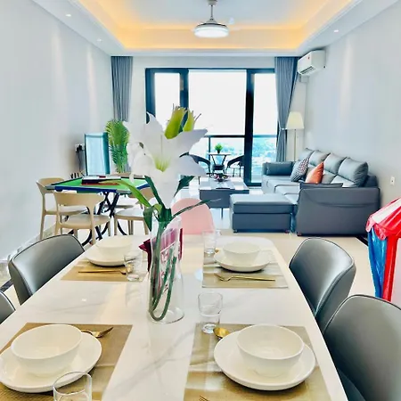 R&F Seine Region Family Suite Seaview 4Br 10-15Pax Near R&F Mall Ciq Johor Bahru Exterior photo