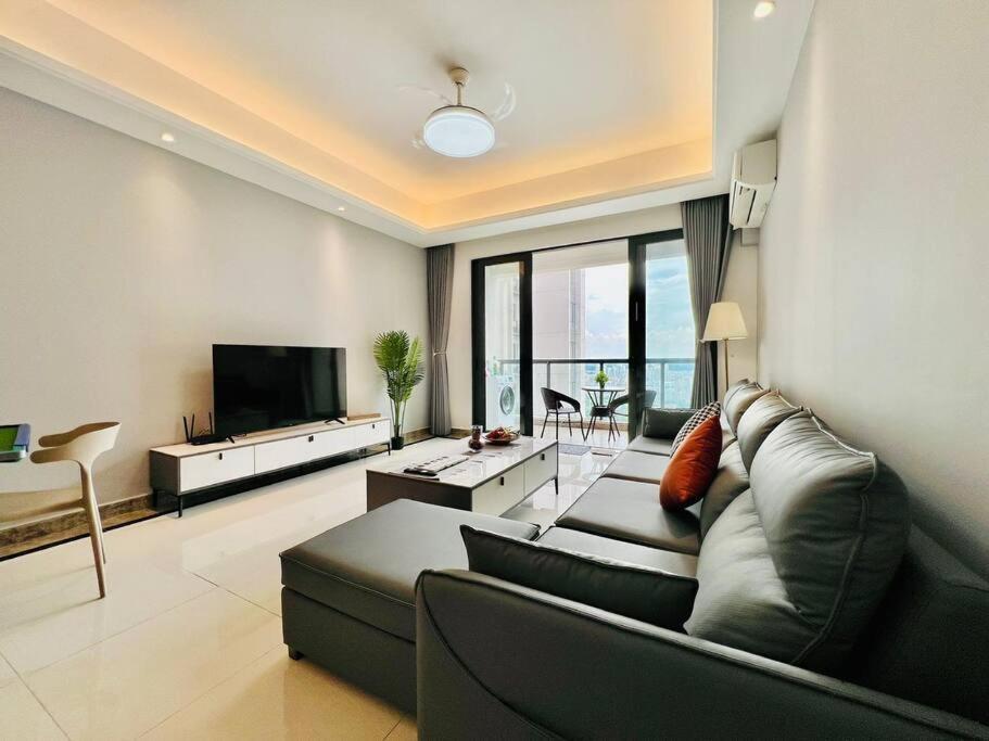 R&f Seine Region Family Seaview 4br 10-15pax Near R&f Mall Ciq Apartment Johor Bahru