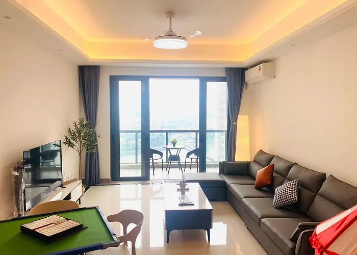 R&F Seine Region Family Suite Seaview 4Br 10-15Pax Near R&F Mall Ciq