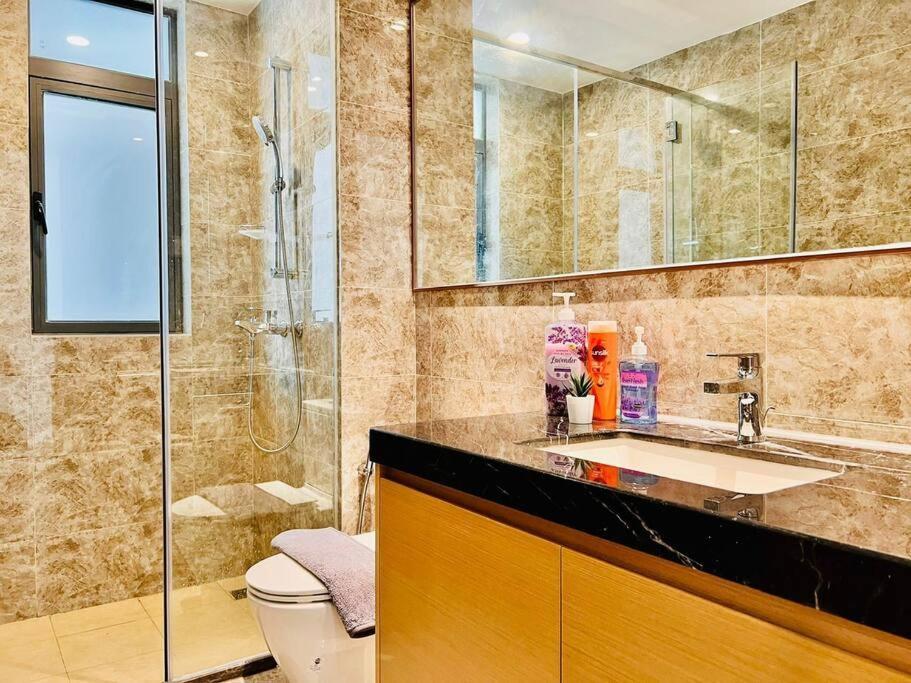 Apartment R&f Seine Region Family Seaview 4br 10-15pax Near R&f Mall Ciq