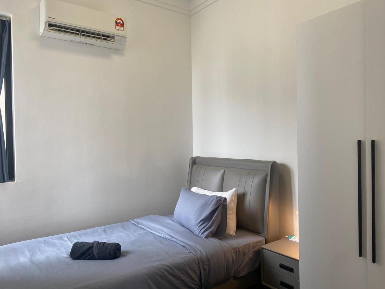 R&f Seine Region Family Seaview 4br 10-15pax Near R&f Mall Ciq Apartment *