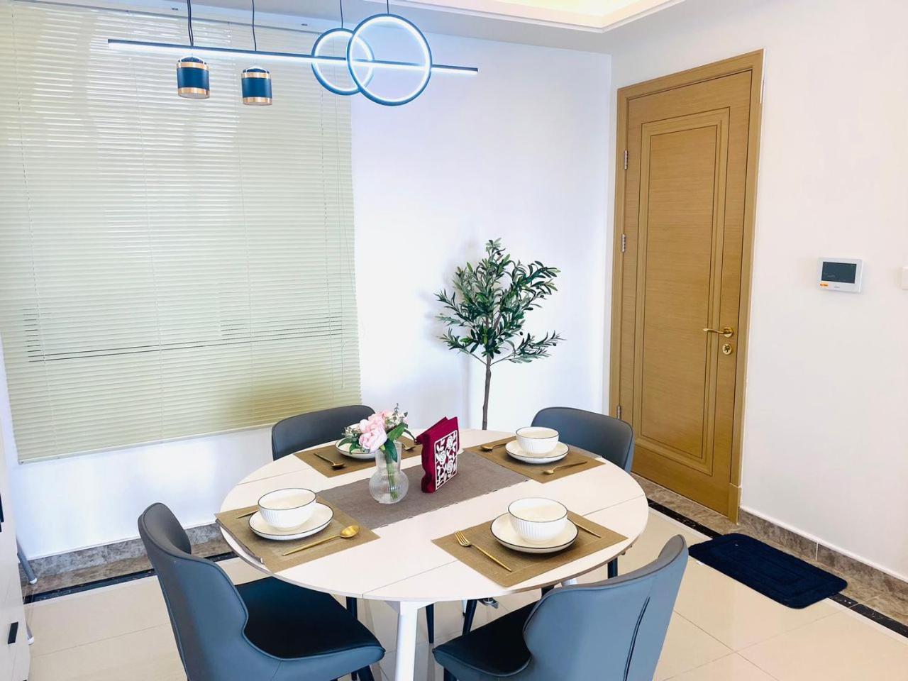 R&f Seine Region Family Seaview 4br 10-15pax Near R&f Mall Ciq Apartment *