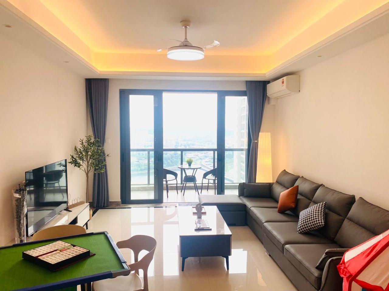 Apartment R&f Seine Region Family Seaview 4br 10-15pax Near R&f Mall Ciq Johor Bahru