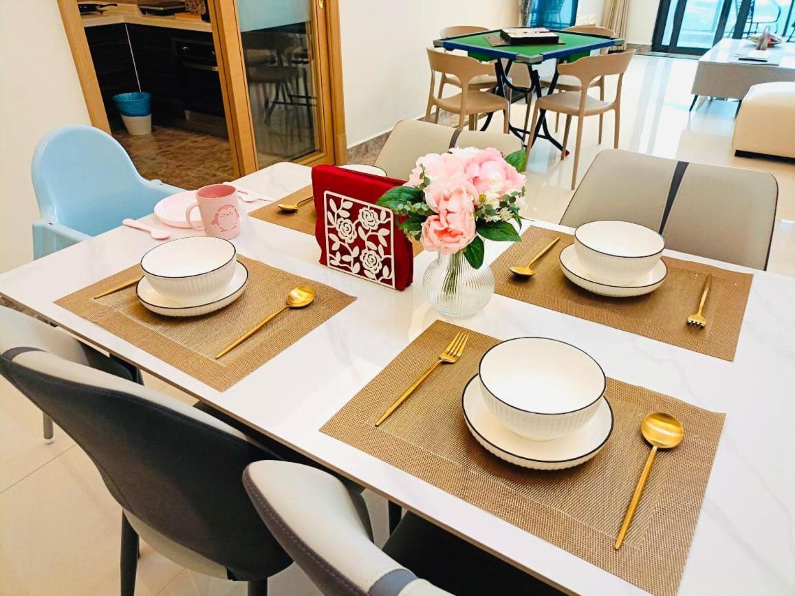 R&f Seine Region Family Seaview 4br 10-15pax Near R&f Mall Ciq Apartment *